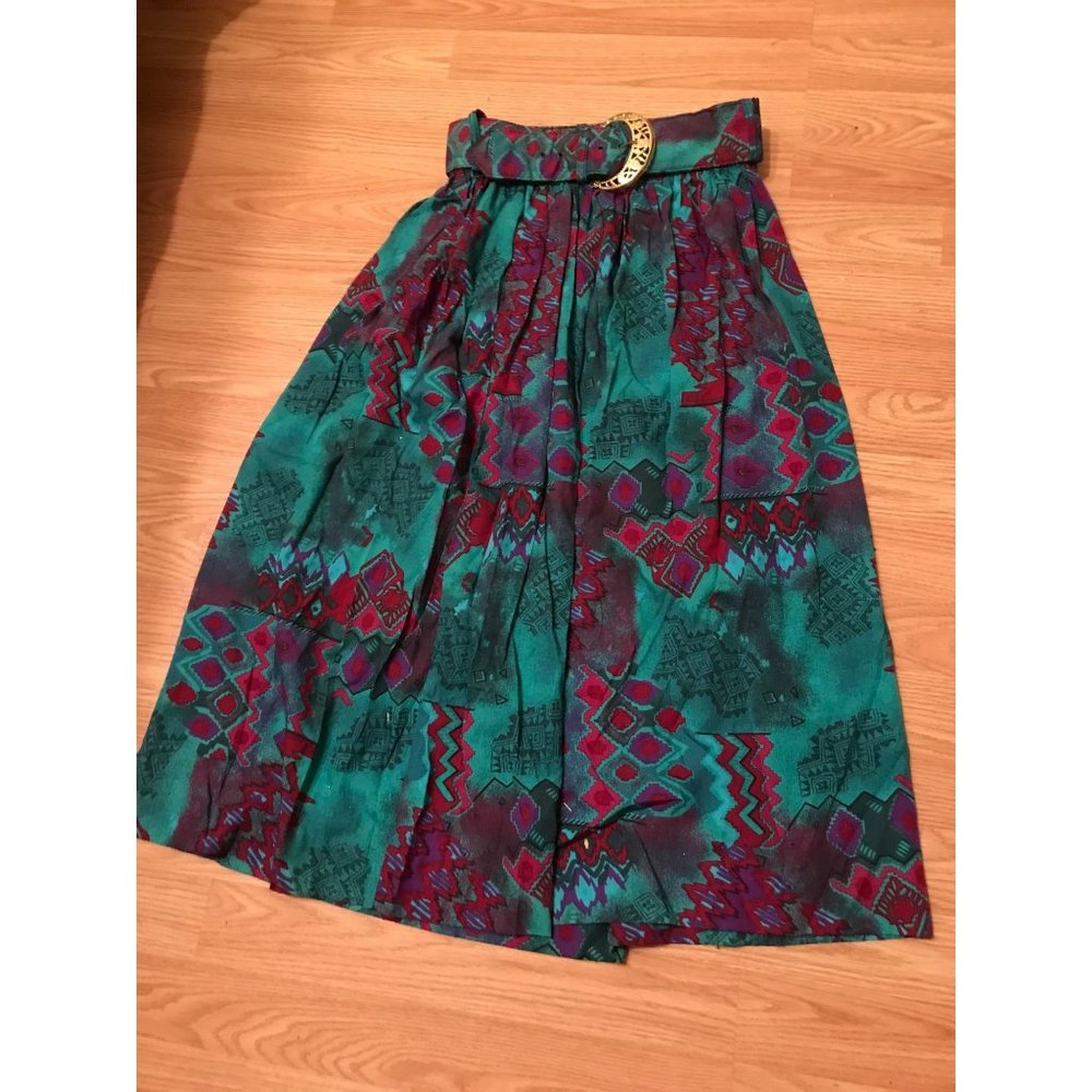 Skirt size small Encanto  flowy mid length  moon witchy